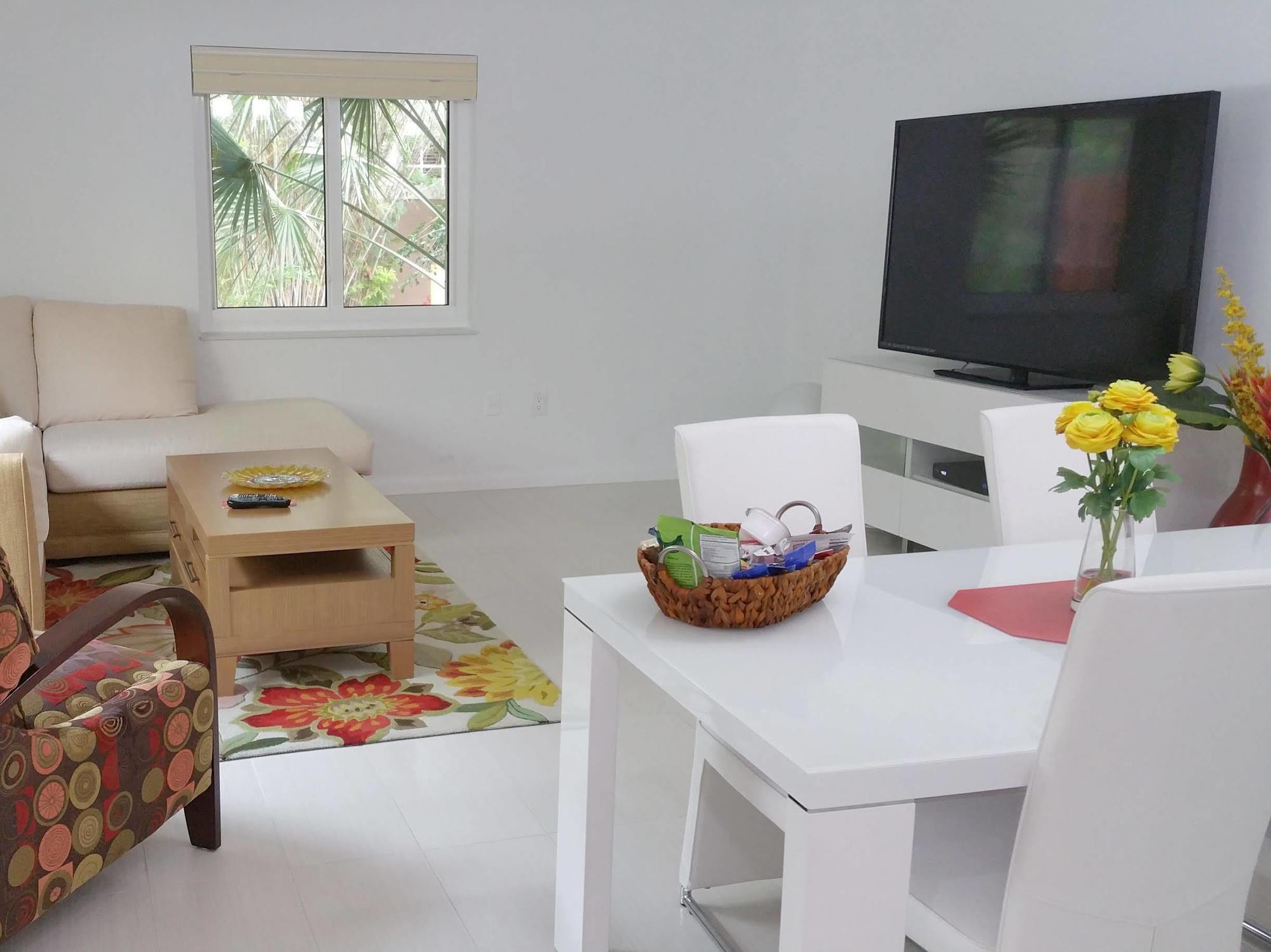 Downtown Hollywood Boutique Hotel (Adults Only) Ngoại thất bức ảnh